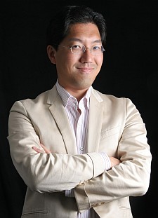 19 65 09 17: Yuji Naka Celebrates 50th Birthday