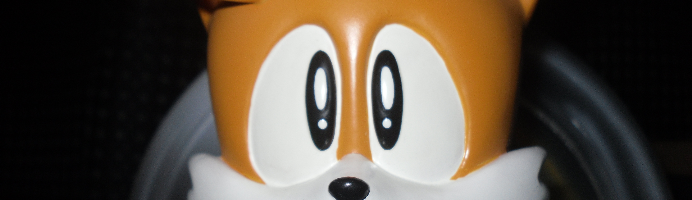 The Late Review: F4F Exclusive Tails Statue