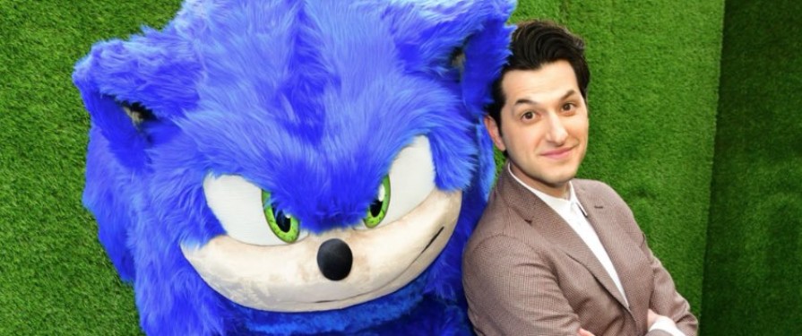New Sonic Mascot Costume Debuts at Movie Premiere!